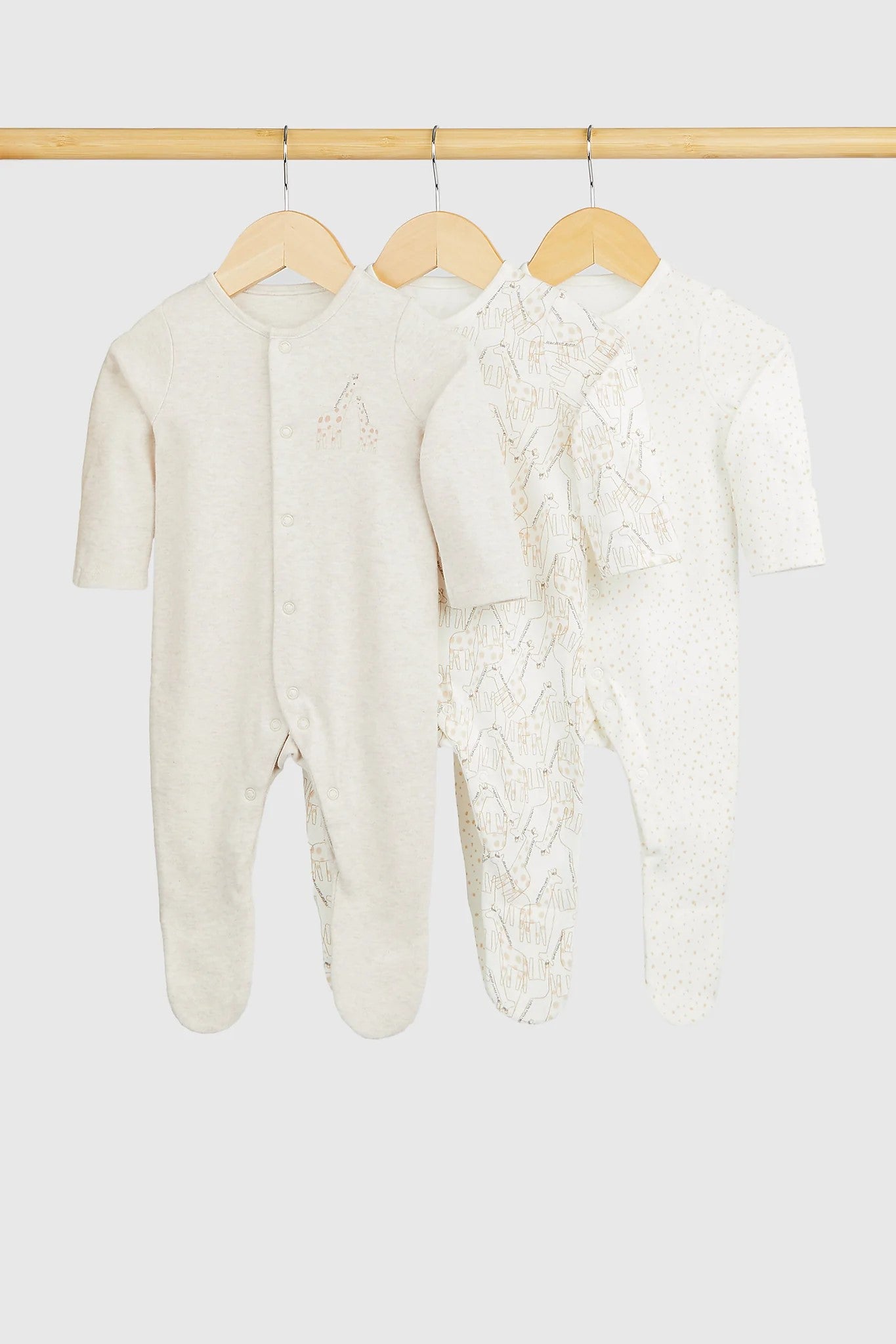 Mothercare - Mothercare Giraffe Baby Sleepsuits - 3 Pack - MC354